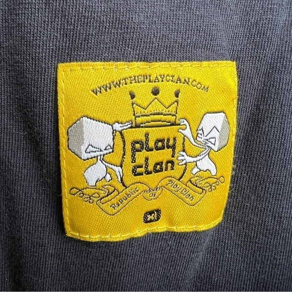 The Play Clan Men’s Stitched Embroidered Stairway Navy Graphic T-Shirt, Size XL - Picture 7 of 10